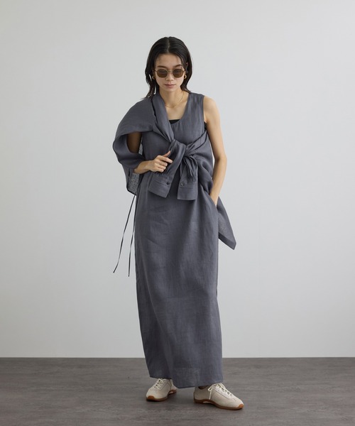SALON adam et rope'（サロン アダム エ ロペ）の「リネンドロストノースリーブワンピース / GENTLE LINEN（ワンピース・レディース・ピンク/ブラック/グレー・FREE）」の3枚目の写真