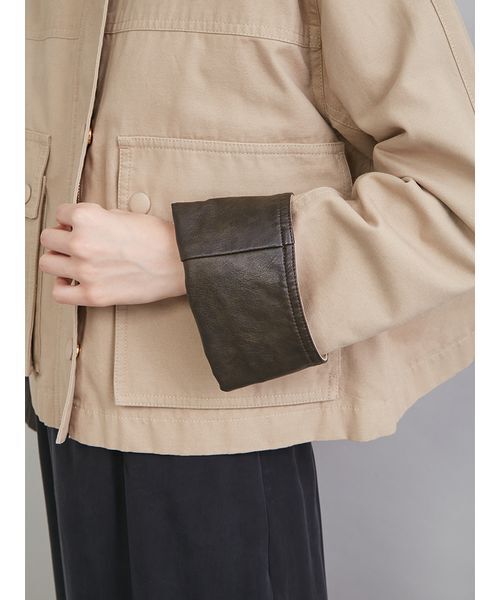 値下げ中ショートテントシルエットハンティングジャケット　ホワイト ショートテントシルエットハンティングジャケット（ミリタリー