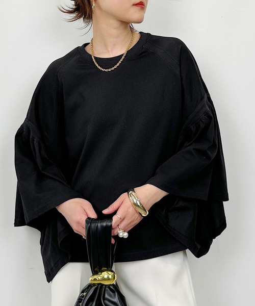 LUGIVA(ルギヴァ)の「リブ切り替えギャザースリーブプルオーバー(Tシャツ/カットソー・レディース・ブラック/オフホワイト・M)」の9枚目の写真