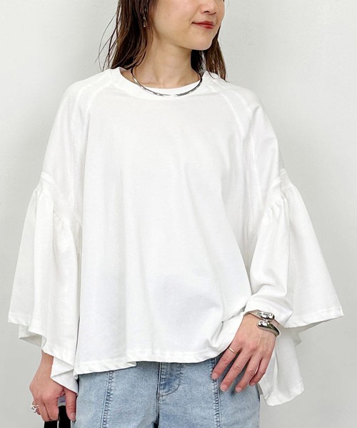 LUGIVA(ルギヴァ)の「リブ切り替えギャザースリーブプルオーバー(Tシャツ/カットソー・レディース・ブラック/オフホワイト・M)」の20枚目の写真