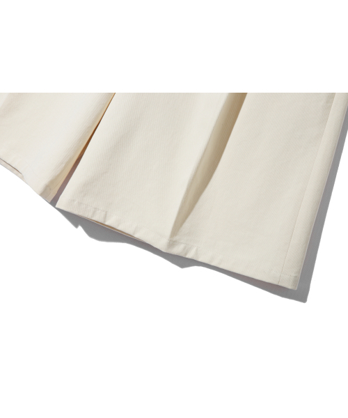 BASEMOMENT(ベースモーメント)の「ロングワイドチノバミューダパンツクリーム(その他パンツ・メンズ・その他・MEDIUM/LARGE/X-LARGE)」の16枚目の写真