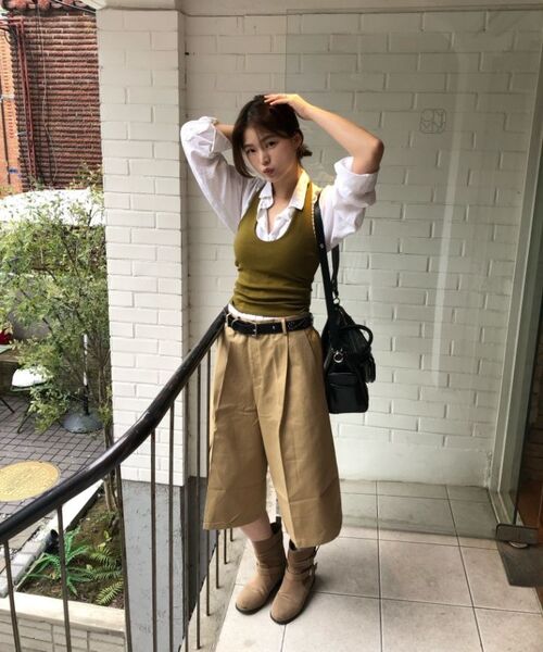BASEMOMENT(ベースモーメント)の「ロングワイドチノバミューダパンツクリーム(その他パンツ・メンズ・その他・MEDIUM/LARGE/X-LARGE)」の6枚目の写真