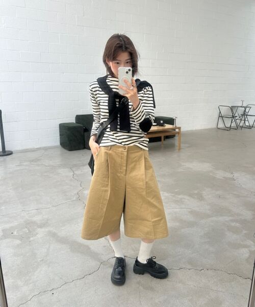 BASEMOMENT(ベースモーメント)の「ロングワイドチノバミューダパンツクリーム(その他パンツ・メンズ・その他・MEDIUM/LARGE/X-LARGE)」の7枚目の写真