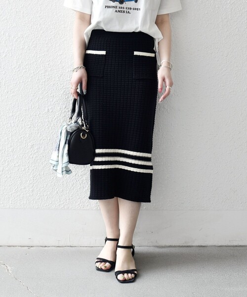 SHIPS any（シップス エニィ）の「SHIPS any:〈手洗い可能〉バスケット編み 配色 ライン タイト スカート（スカート・レディース・オフホワイト/ブラック・ONE SIZE）」の2枚目の写真