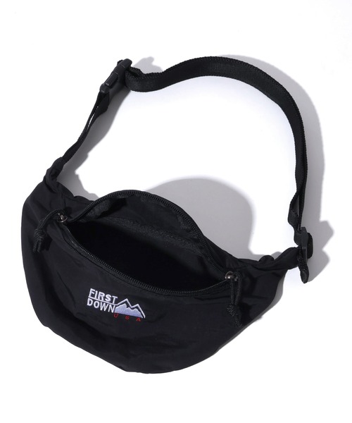 FIRST DOWN(ファーストダウン)の「【FIRST DOWN/ファーストダウン】LIGHT MINI BODYBAG/軽量ミニボディバッグ(ボディバッグ/ウエストポーチ・メンズ・ブラック・FREE)」の13枚目の写真