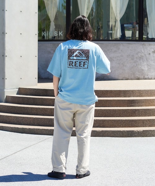 REEF(リーフ)の「REEF 80S BOX LOGO SS T Tシャツ 【2026年春夏モデル】/リーフ半袖ロゴTシャツ(Tシャツ/カットソー・メンズ・ベージュ/ブルー/チャコールグレー・SMALL/X-LARGE/LARGE/MEDIUM)」の18枚目の写真