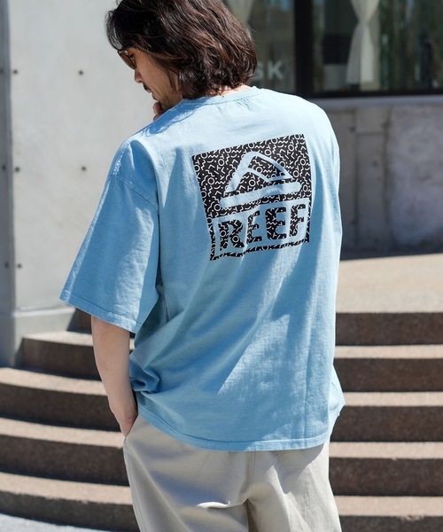 REEF(リーフ)の「REEF 80S BOX LOGO SS T Tシャツ 【2026年春夏モデル】/リーフ半袖ロゴTシャツ(Tシャツ/カットソー・メンズ・ベージュ/ブルー/チャコールグレー・SMALL/X-LARGE/LARGE/MEDIUM)」の21枚目の写真