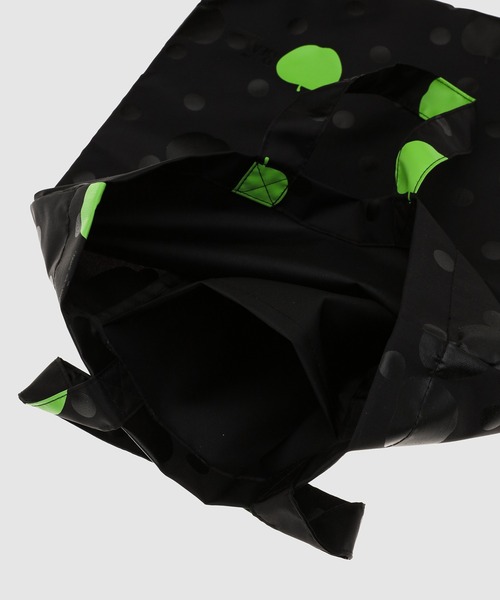 THE BEATLES COMME des GARCONS（ザ ビートルズ コムデギャルソン）の「THE BEATLES 「NYLON」TOTO BAG（トートバッグ・メンズ・ブラック・ONE SIZE）」の6枚目の写真