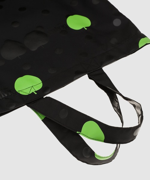 THE BEATLES COMME des GARCONS（ザ ビートルズ コムデギャルソン）の「THE BEATLES 「NYLON」TOTO BAG（トートバッグ・メンズ・ブラック・ONE SIZE）」の7枚目の写真