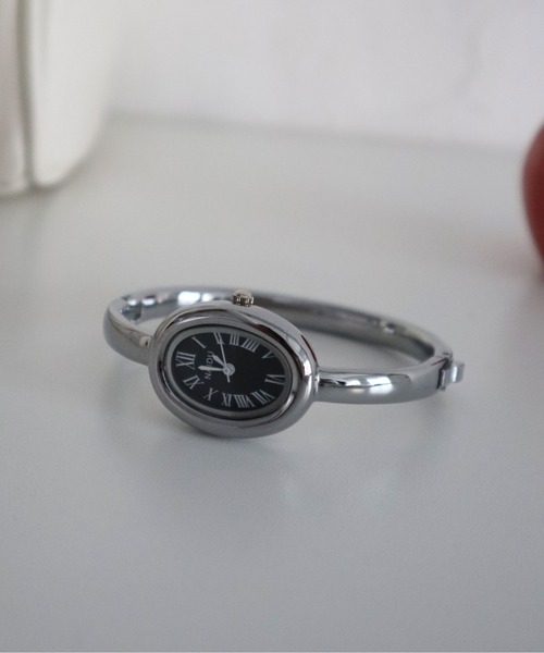 ammy.（エイミードット）の「【 ammy. / エイミードット 】 クラシック ローマン オーバル ウォッチ / 腕時計（アナログ腕時計・レディース・シルバー/シルバー系その他/ゴールド/ゴールド系その他・FREE）」の2枚目の写真