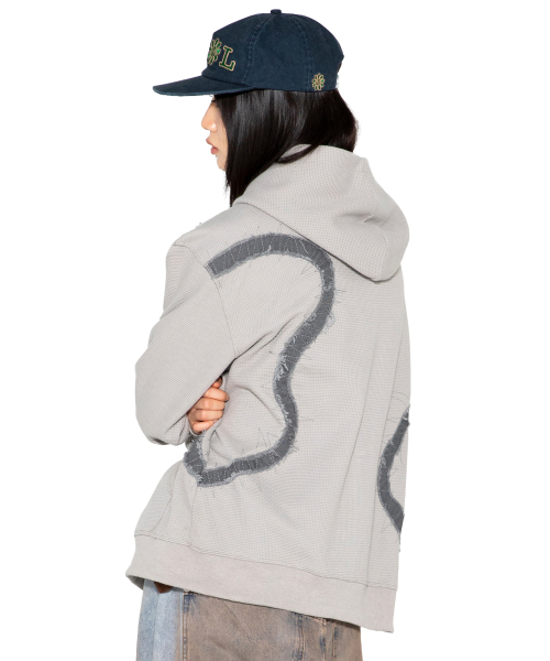 XTONZ（エクストーンズ）の「XTT151 フローアップリケワッフルフードジップアップ (GRAY)（パーカー・レディース・その他・MEDIUM/LARGE）」の2枚目の写真