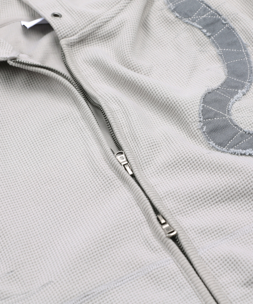XTONZ（エクストーンズ）の「XTT151 フローアップリケワッフルフードジップアップ (GRAY)（パーカー・レディース・その他・MEDIUM/LARGE）」の6枚目の写真