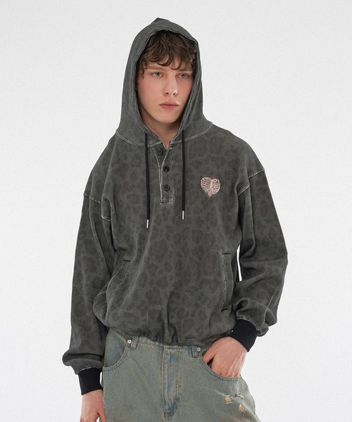 WISH FOR EVER（ウィッシュフォーエバー）の「【 4color / 3size 】DRAW CODE ASSORT THERMAL HENRY HOODIE / ドローコードアソートサーマルヘンリーフーディ（パーカー・メンズ・レッド/その他/ブラック/トップグレー・LARGE/MEDIUM/SMALL）」の2枚目の写真