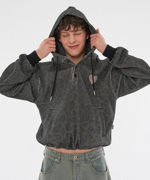 WISH FOR EVER（ウィッシュフォーエバー）の「【 4color / 3size 】DRAW CODE ASSORT THERMAL HENRY HOODIE / ドローコードアソートサーマルヘンリーフーディ（パーカー・メンズ・レッド/その他/ブラック/トップグレー・LARGE/MEDIUM/SMALL）」の19枚目の写真