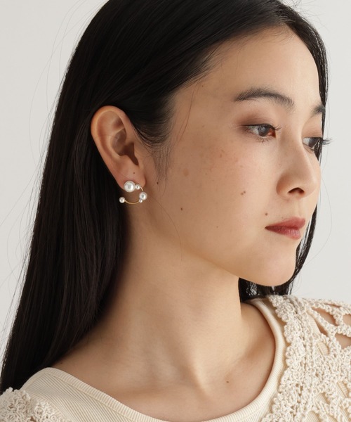 studio CLIP（スタディオクリップ）の「【daily CLIP】ステンレスパール見えサークルピアス（ピアス（両耳用）・レディース・その他1/その他2・FREE）」の4枚目の写真