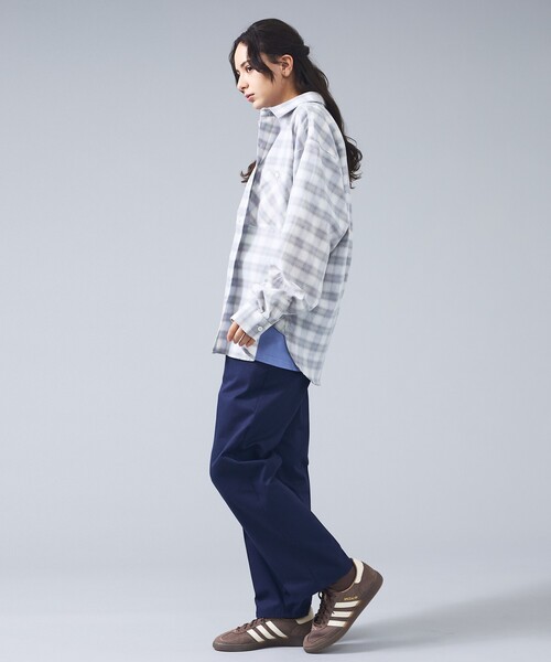 UNIVERSAL OVERALL（ユニバーサルオーバーオール）の「【UNIVERSAL OVERALL / ユニバーサルオーバーオール】 PTG-03　STANDARD fit / ペインターパンツ / ワークパンツ（その他パンツ・メンズ・ネイビー/アイボリー・32/34）」の5枚目の写真