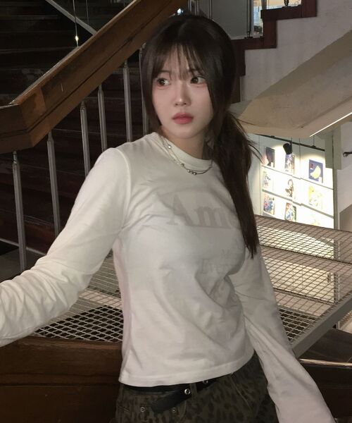 AMESWORLDWIDE（アメスワールドワイド）の「BIG TYPO LONGSLEEVE TEE WHITE（Tシャツ/カットソー・レディース・その他・SMALL/MEDIUM/LARGE）」の4枚目の写真