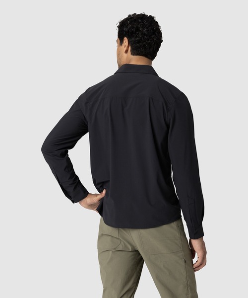 OUTDOOR RESEARCH(アウトドアリサーチ)の「OUTDOOR RESEARCH/アウトドアリサーチ Astroman Long Sleeve Sun Shirt/アストロマンシャツ(Tシャツ/カットソー・メンズ・ブラック・LARGE/MEDIUM)」の4枚目の写真