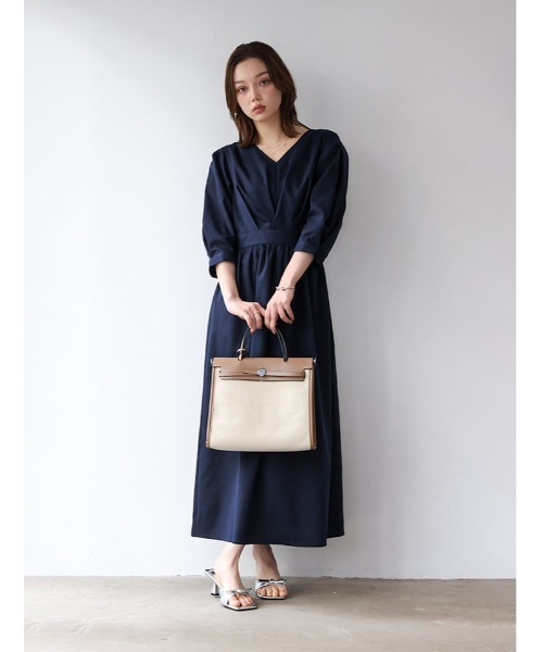 fifth（フィフス）の「【cho____07セレクト】 Vネックウエスト切替ワンピース（ワンピース・レディース・パープル/ネイビー/グレー・XS/M）」の5枚目の写真