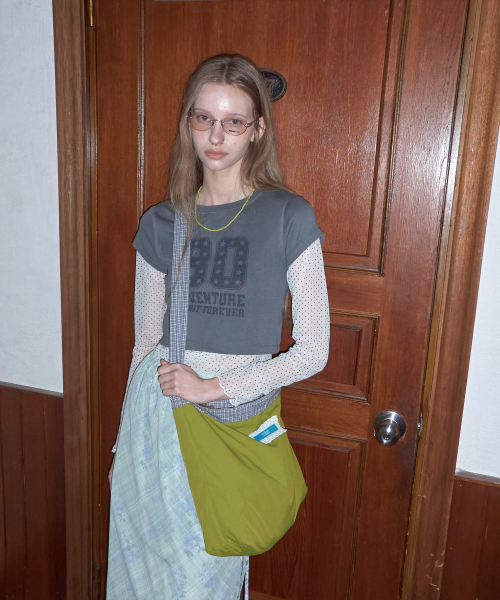 MAISON CREME(メゾンクレム)の「Check Frill reversible bag_Dusty blue(メッセンジャーバッグ・レディース・その他・FREE)」の5枚目の写真