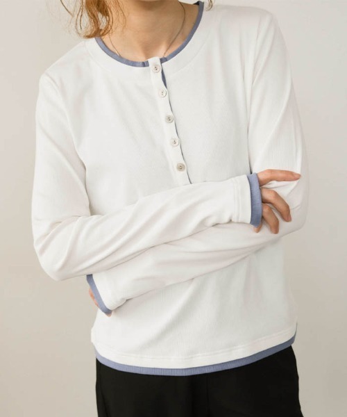 aquagarage(アクアガレージ)の「バイカラーヘンリーネックトップス(Tシャツ/カットソー・レディース・グレー/オフホワイト/グレイッシュベージュ・M)」の7枚目の写真