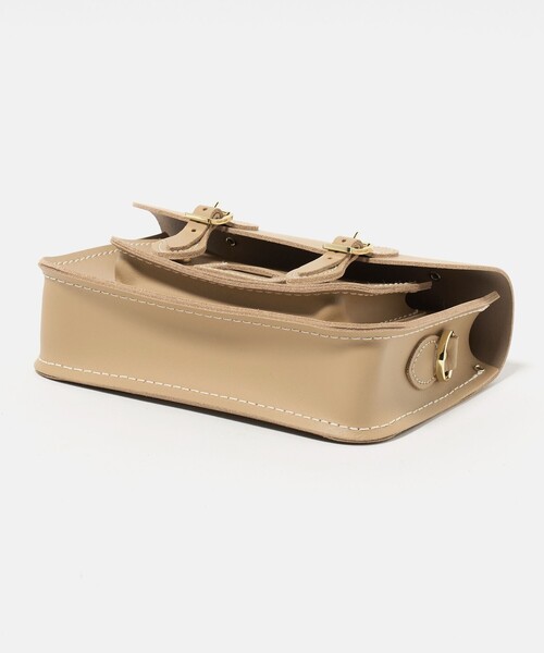 ODETTE E ODILE（オデットエオディール）の「＜CAMBRIDGE SATCHEL＞ TheMini（ショルダーバッグ・レディース・ベージュ・FREE）」の8枚目の写真