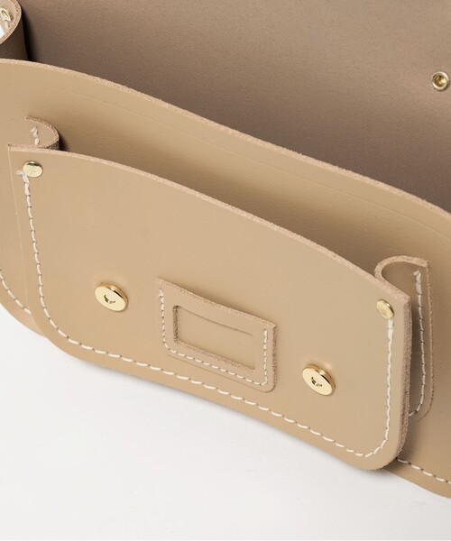 ODETTE E ODILE（オデットエオディール）の「＜CAMBRIDGE SATCHEL＞ TheMini（ショルダーバッグ・レディース・ベージュ・FREE）」の10枚目の写真