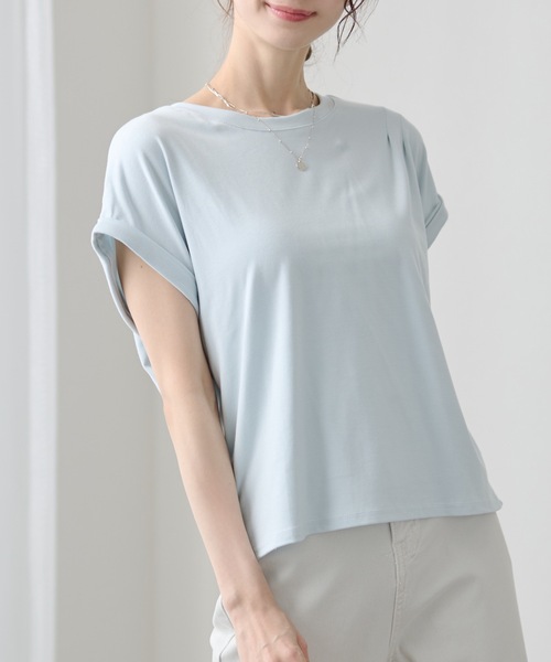 DAYRA（デイラ）の「ソリッドカラー ロール袖 ラウンドネック バックオープン プルオーバー（Tシャツ/カットソー・レディース・キャメル/ブルー/ブラック/グレー/ホワイト/アイボリー・FREE）」の11枚目の写真