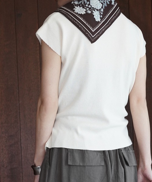 chuclla(チュクラ)の「サイドボタン クロスドレープサマーニットトップス chw26s222(Tシャツ/カットソー・レディース・ブラック×グレー/ホワイト/ブラック・FREE)」の21枚目の写真