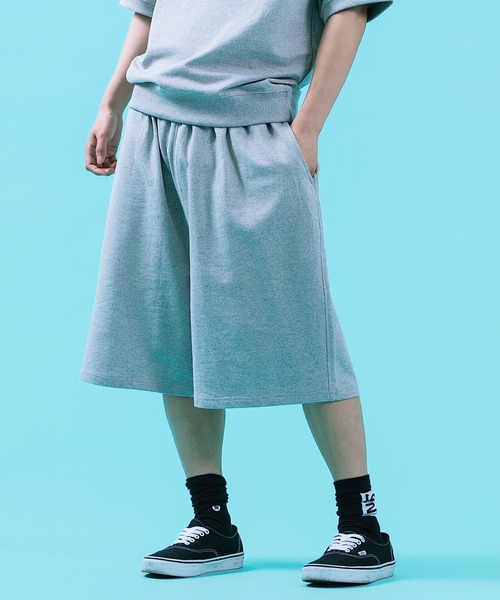 SIDEWAY STANCE（サイドウェイスタンス）の「【SIDEWAY STANCE】 裏毛 ワイド スウェット ショートパンツ（スウェットパンツ・メンズ・ブラック/ネイビー/杢グレー・LARGE/MEDIUM/SMALL/X-LARGE）」の2枚目の写真