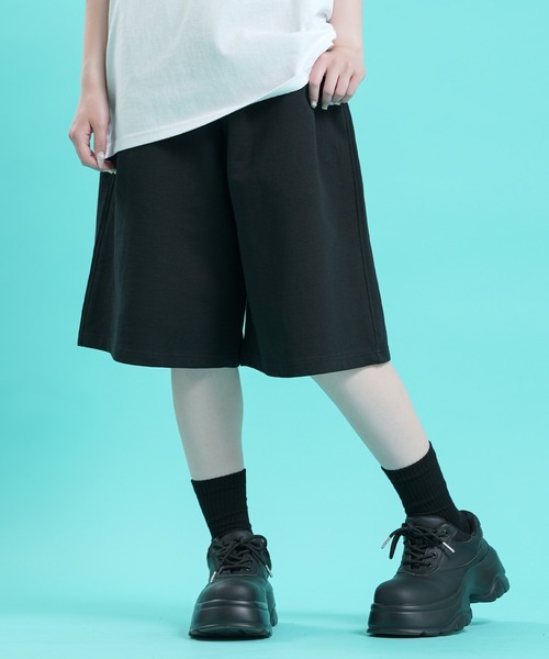 SIDEWAY STANCE（サイドウェイスタンス）の「【SIDEWAY STANCE】 裏毛 ワイド スウェット ショートパンツ（スウェットパンツ・メンズ・ブラック/ネイビー/杢グレー・LARGE/MEDIUM/SMALL/X-LARGE）」の22枚目の写真