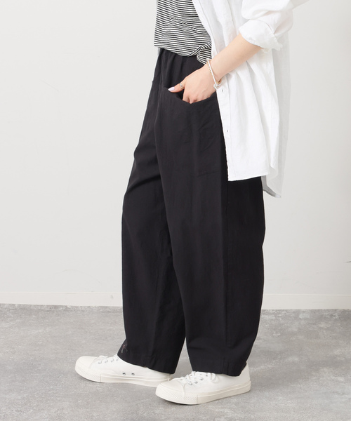 JOURNAL STANDARD LUXE（ジャーナルスタンダード　ラックス）の「LCキャンバス ポケパンツ（その他パンツ・レディース・ベージュ/ブラック・MEDIUM/SMALL）」の4枚目の写真