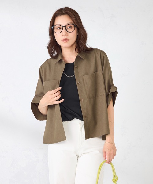 GALLORIA(ギャローリア)の「【セットアップで着られる】麻入り両ポケシャツ(シャツ/ブラウス・レディース・モカ/ベージュ・L/LL/M/S)」の1枚目の写真