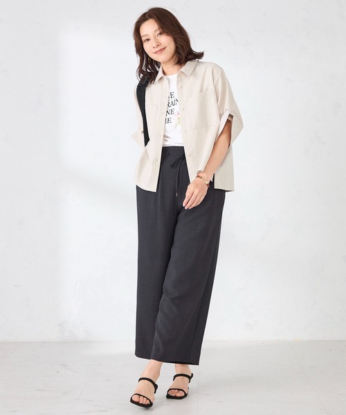 GALLORIA(ギャローリア)の「【セットアップで着られる】麻入り両ポケシャツ(シャツ/ブラウス・レディース・モカ/ベージュ・L/LL/M/S)」の7枚目の写真