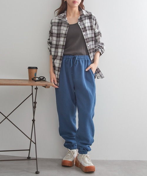 American Apparel(アメリカンアパレル)の「【American Apparel】7.6oz ユニセックス スウェットパンツ RF491 MURS(スウェットパンツ・メンズ・ブラック/ライトピンク/ヘザーグレー/ブラウン/グレイッシュベージュ/ダークインディゴブルー・2XL/S/M/XL/L)」の11枚目の写真