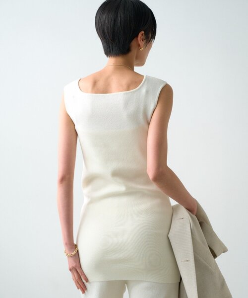 LOUNGEDRESS（ラウンジドレス）の「チュニックニットタンク（ニット/セーター・レディース・ブラック/ベージュ/オフホワイト・FREE）」の18枚目の写真