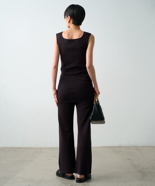 LOUNGEDRESS（ラウンジドレス）の「チュニックニットタンク（ニット/セーター・レディース・ブラック/ベージュ/オフホワイト・FREE）」の21枚目の写真