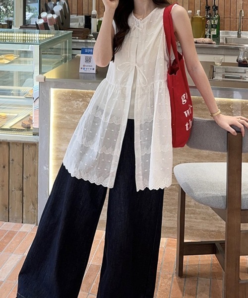 mielu(ミエル)の「シアーリボンノースリロングベスト(ベスト・レディース・ホワイト・LARGE)」の3枚目の写真