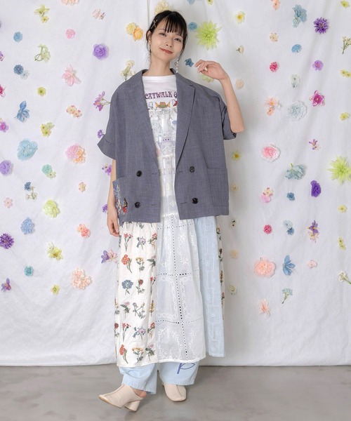 ScoLar（スカラー）の「162607：花ネコ刺繍入り半袖ジャケット（テーラードジャケット・レディース・グレー/アイボリー・M）」の3枚目の写真
