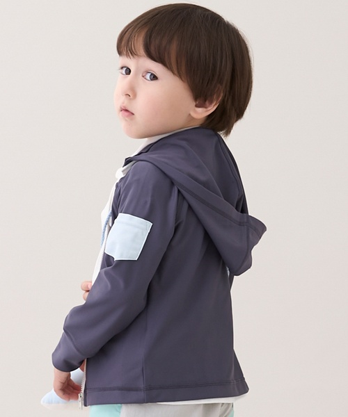 petit main(プティマイン)の「【SWIM】Boysラッシュガード(ラッシュガード・キッズ・イエロー/チャコール/アイボリー/カラフル・100cm/110cm/90cm/130cm/120cm/80cm)」の15枚目の写真