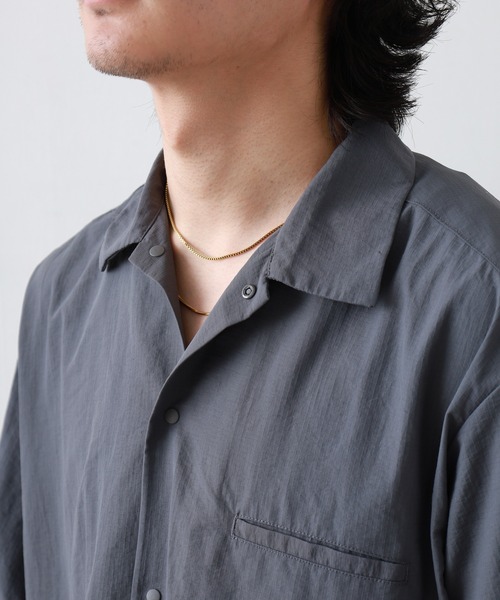 FUNALIVE(ファンアライブ)の「ATU ナイロンリップドットボタンワンナップカラー 半端袖(シャツ/ブラウス・メンズ・ベージュ/ブルー/チャコール・L/M)」の22枚目の写真