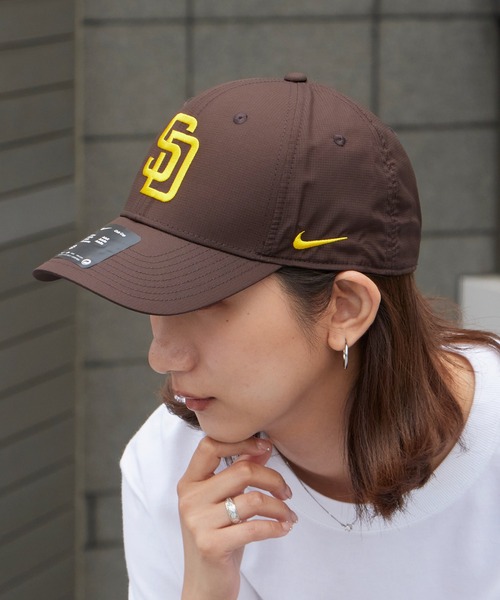 NIKE(ナイキ)の「NIKE/ナイキ CLUB STRUCTURED UV POLY RIPSTOP CAP クラブ ストラクチャード UV キャップ メンズ UVカット 軽量 通気性 アウトドア スポーツ ストリート 2026年 夏 夏服(キャップ・メンズ・ホワイト/ホワイト系1/ブラック/ブラック系1/ブラウン/ブルー・FREE)」の5枚目の写真