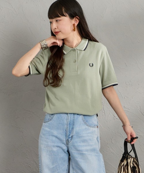 FRED PERRY（フレッドペリー）の「[FRED PERRY/フレッドペリー] ツインティップライン ワンポイントロゴ刺繍ポロシャツ G3600（ポロシャツ・レディース・ライトグリーン/ホワイト・10）」の5枚目の写真