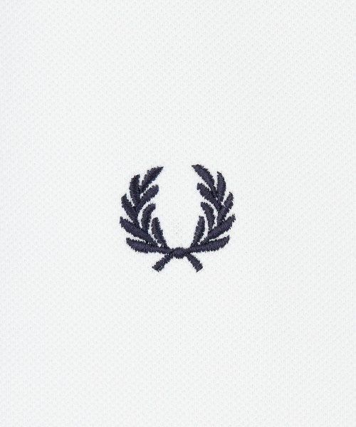 FRED PERRY（フレッドペリー）の「[FRED PERRY/フレッドペリー] ツインティップライン ワンポイントロゴ刺繍ポロシャツ G3600（ポロシャツ・レディース・ライトグリーン/ホワイト・10）」の4枚目の写真