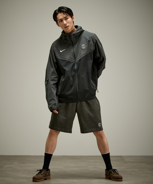 NIKE(ナイキ)の「【NIKE / ナイキ】PSG M NK TCH WVN WR FZ JKT(マウンテンパーカー・メンズ・ブラック・SMALL/MEDIUM/LARGE/X-LARGE)」の2枚目の写真