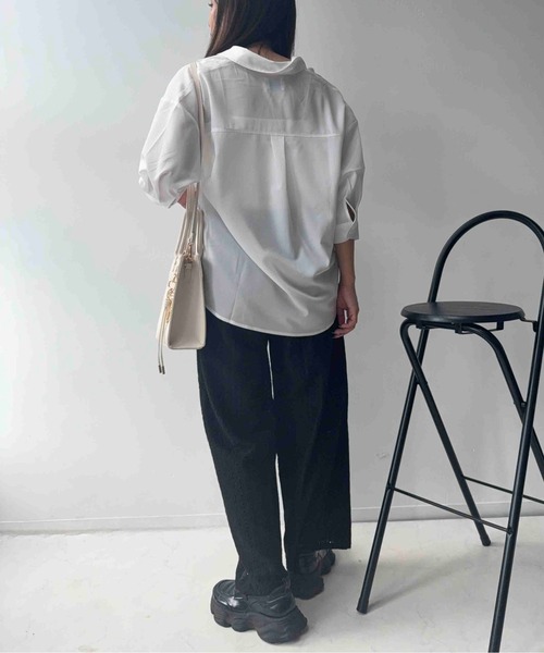 AS KNOW AS plus(アズノゥアズプラス)の「◯袖タックデザイン 7分袖シャツブラウス(シャツ/ブラウス・レディース・ホワイト系/ネイビー系/ブルー系・FREE)」の18枚目の写真