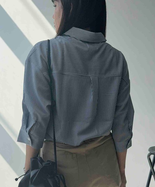 AS KNOW AS plus(アズノゥアズプラス)の「◯袖タックデザイン 7分袖シャツブラウス(シャツ/ブラウス・レディース・ホワイト系/ネイビー系/ブルー系・FREE)」の7枚目の写真