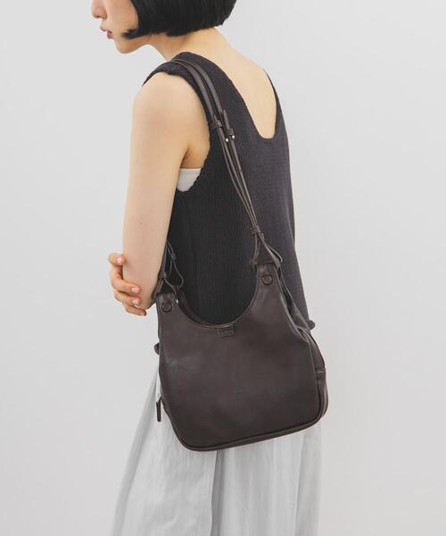 KBF（ケイビーエフ）の「ショルダーデザインミニBAG（ショルダーバッグ・レディース・ダークブラウン/ブラック・ONE）」の7枚目の写真