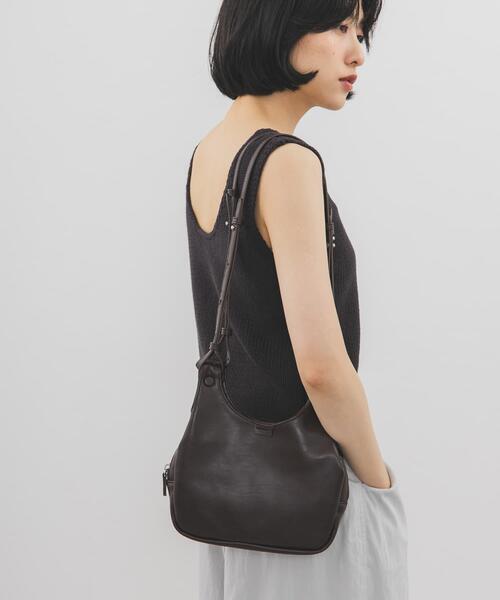 KBF（ケイビーエフ）の「ショルダーデザインミニBAG（ショルダーバッグ・レディース・ダークブラウン/ブラック・ONE）」の8枚目の写真