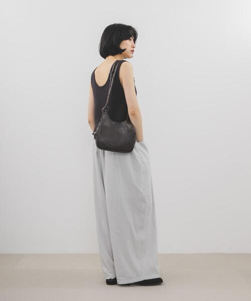 KBF（ケイビーエフ）の「ショルダーデザインミニBAG（ショルダーバッグ・レディース・ダークブラウン/ブラック・ONE）」の9枚目の写真